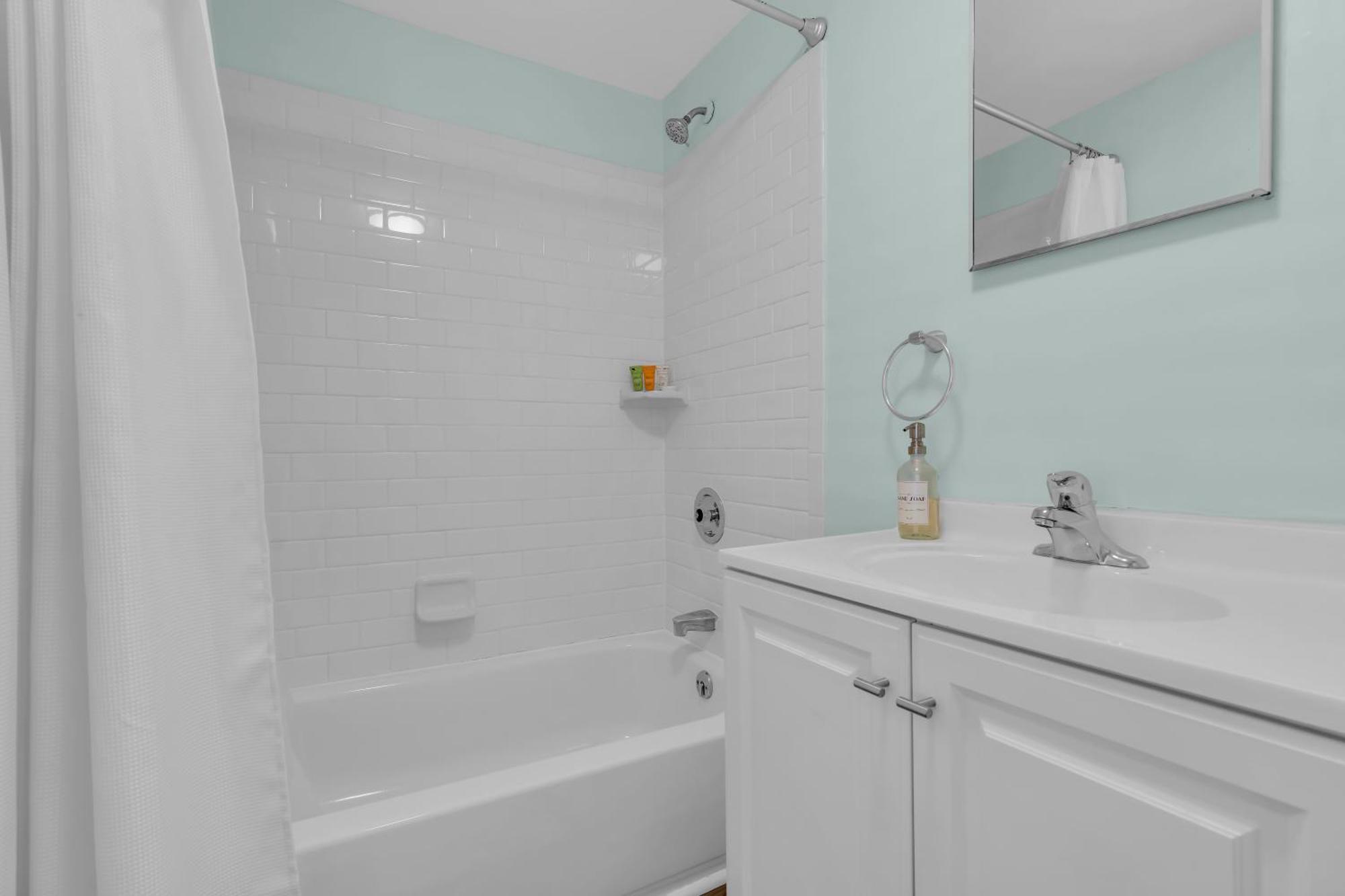6-Min Walk To Asbury Park & Og Main St - Updated & Cozy Apartment In Historic Ocean Grove - Fire Pit & Patio - Fast Wi-Fi Ngoại thất bức ảnh