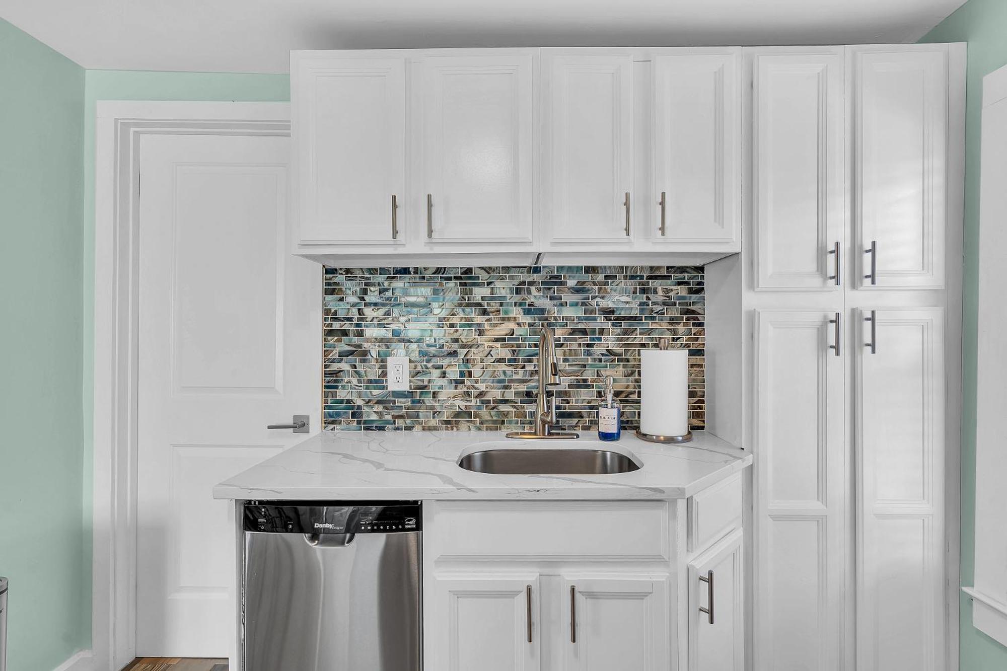 6-Min Walk To Asbury Park & Og Main St - Updated & Cozy Apartment In Historic Ocean Grove - Fire Pit & Patio - Fast Wi-Fi Ngoại thất bức ảnh