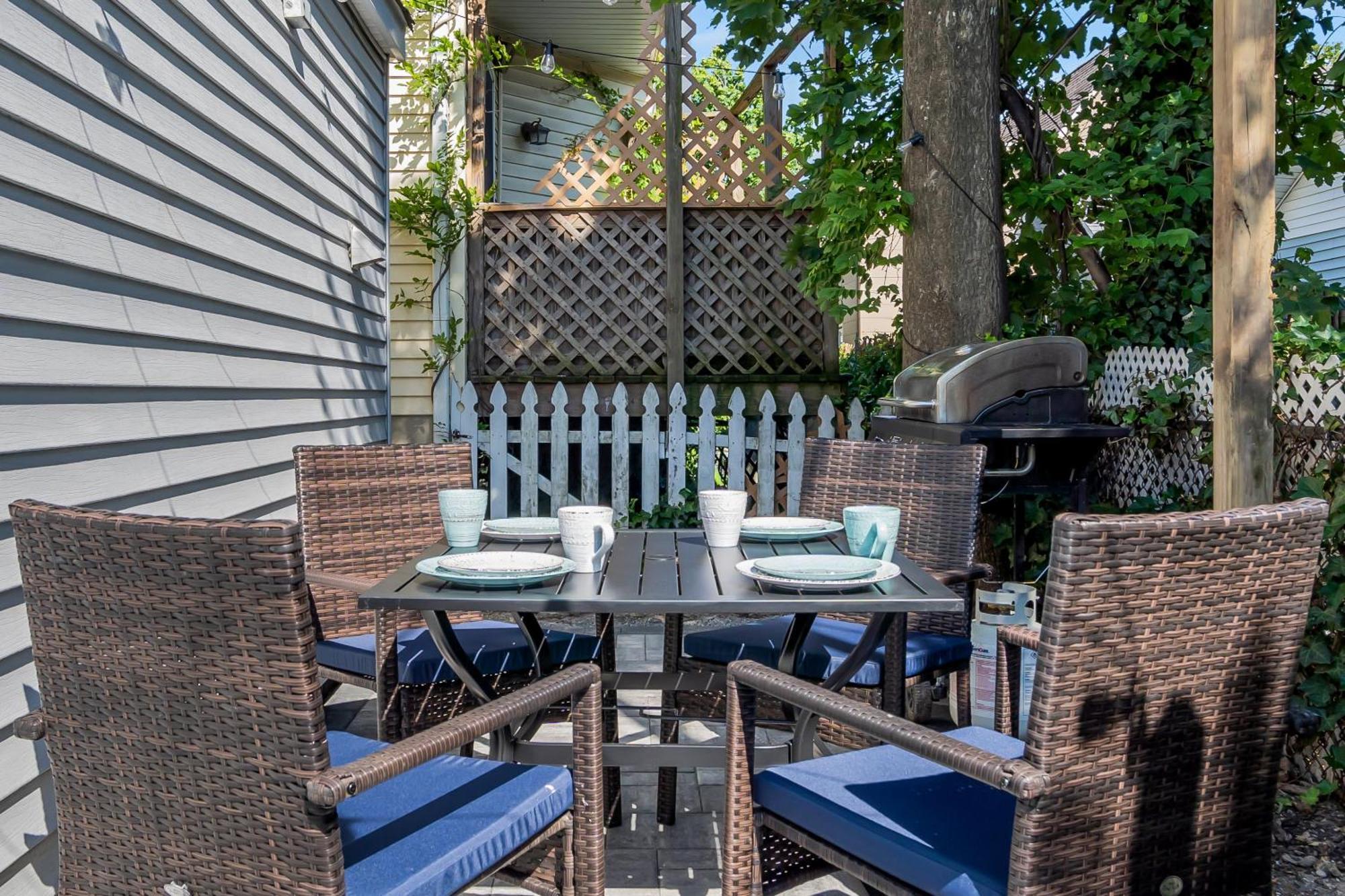 6-Min Walk To Asbury Park & Og Main St - Updated & Cozy Apartment In Historic Ocean Grove - Fire Pit & Patio - Fast Wi-Fi Ngoại thất bức ảnh